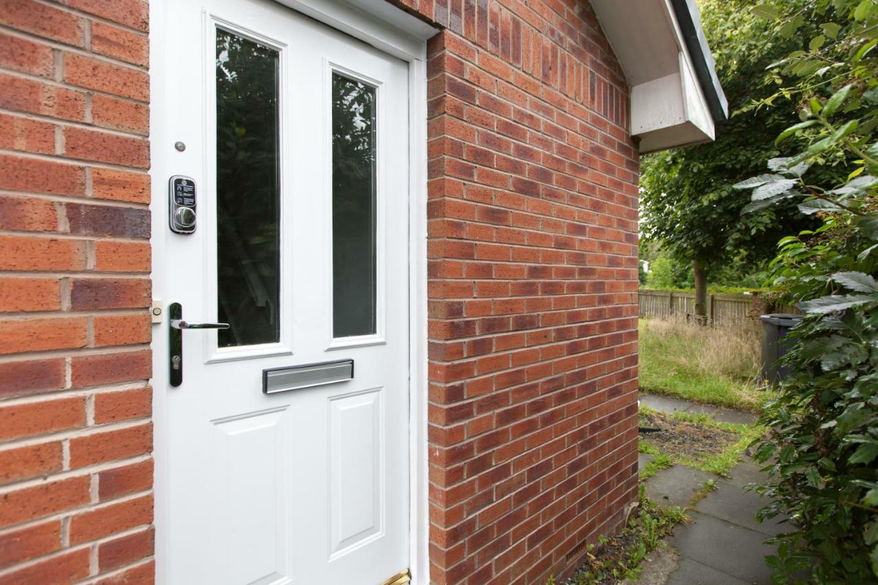 Prime Commuter Executive Apartment Dunfermline Exteriör bild